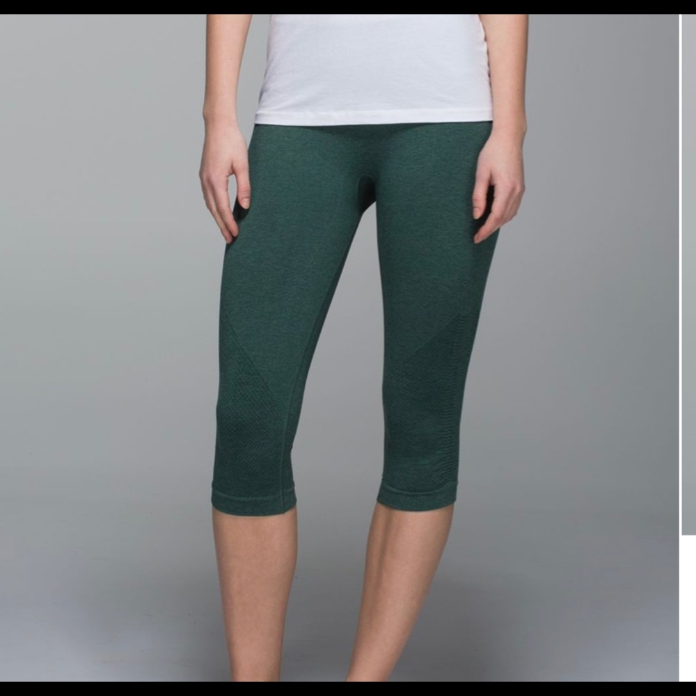 Lululemon In The Flow Crop Ii Heathered Forest